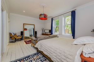 Photo 11- click for photo gallery